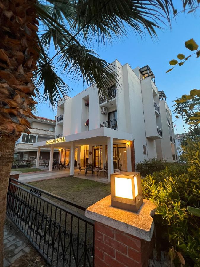 Bayram Hotel เซสเม ภายนอก รูปภาพ
