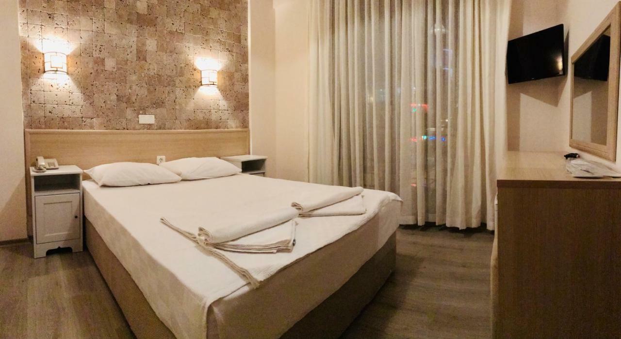 Bayram Hotel เซสเม ภายนอก รูปภาพ